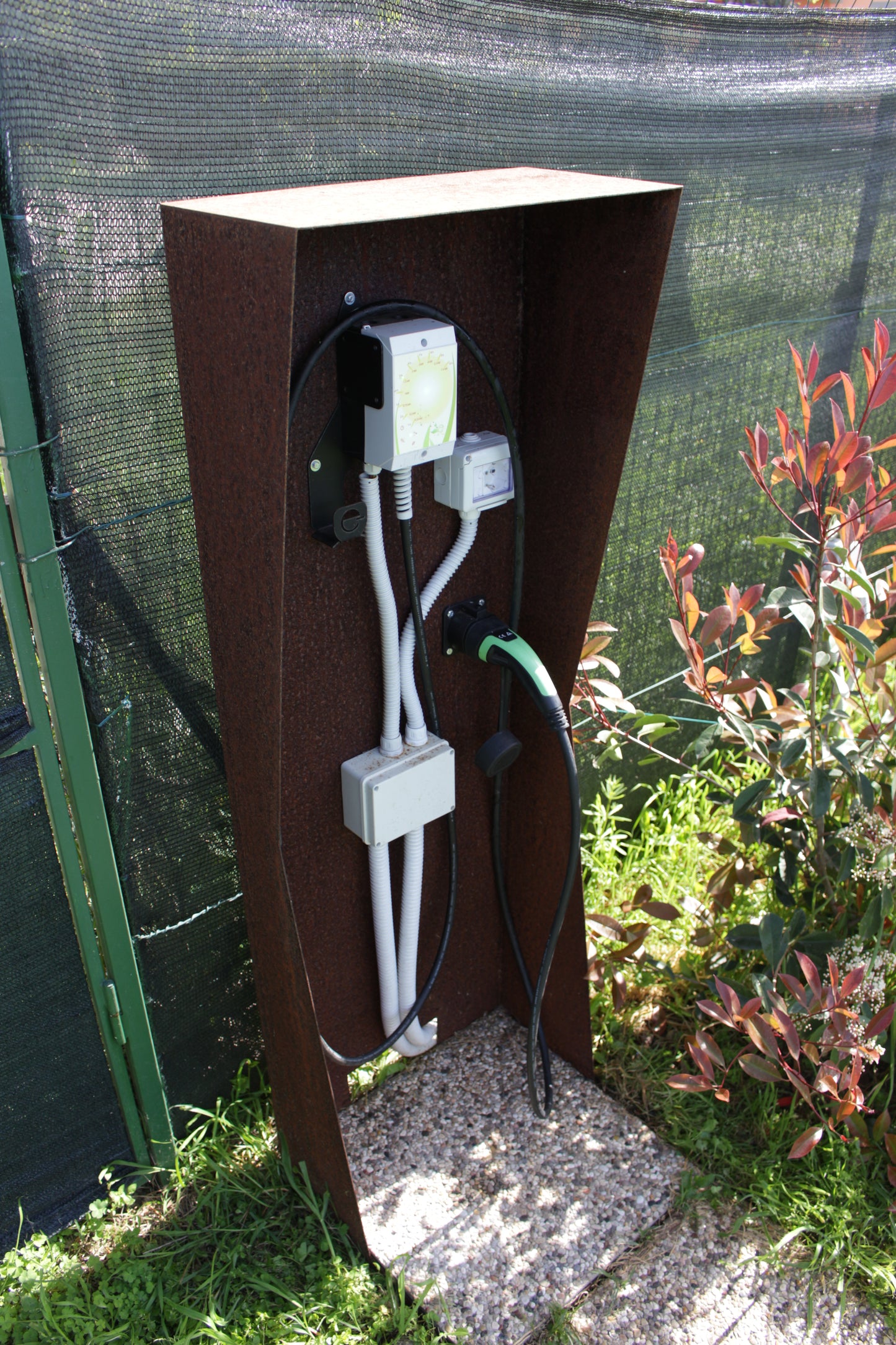 corten column "LUCIA"